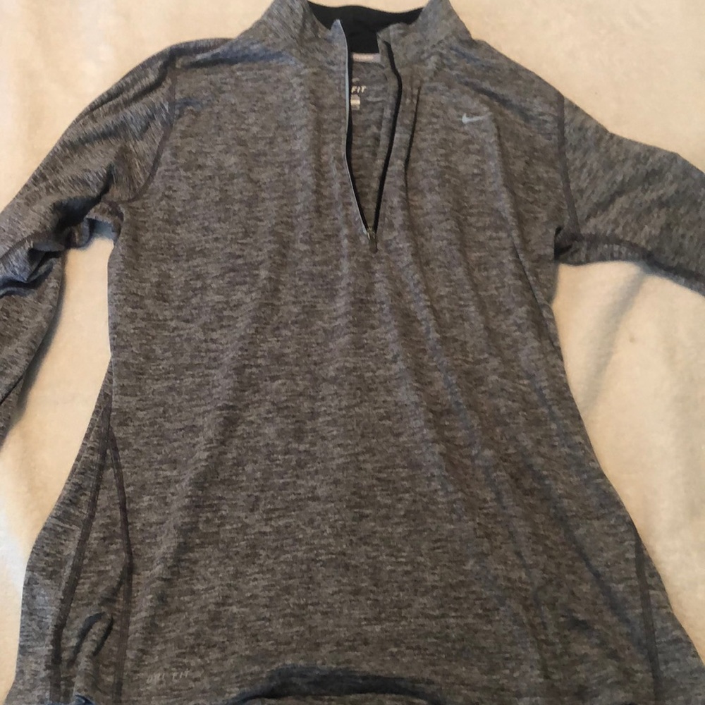 Nike pullover